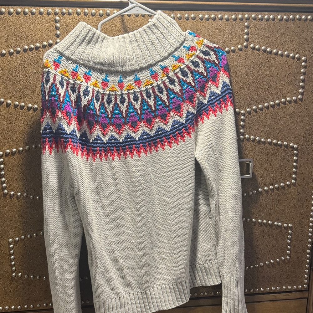 Chaps Gray Sweater with Colorful Pattern - Picture 3 of 4